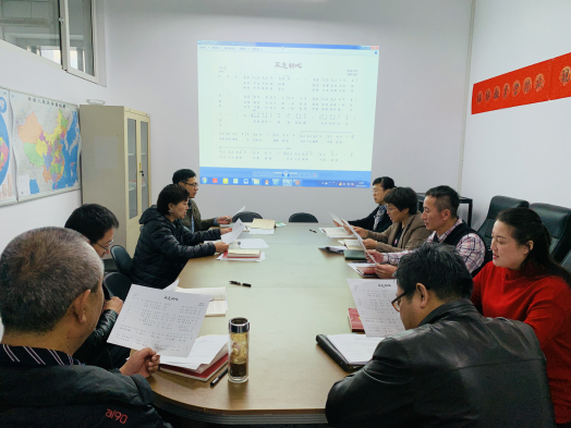 东北林业大学新闻网报道【主题党日】杏彩手机网页版登录直属党支部学唱歌曲《不忘初心》